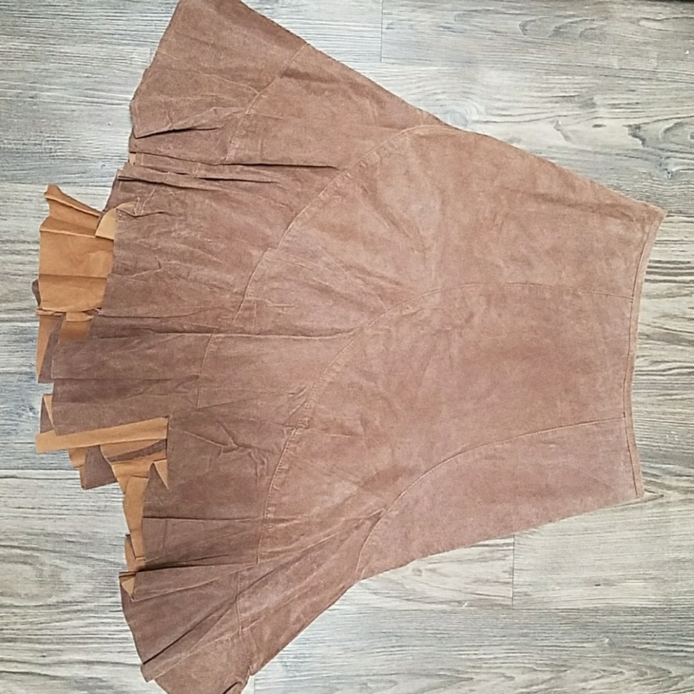 Vintage tan suede ruffle skirt
